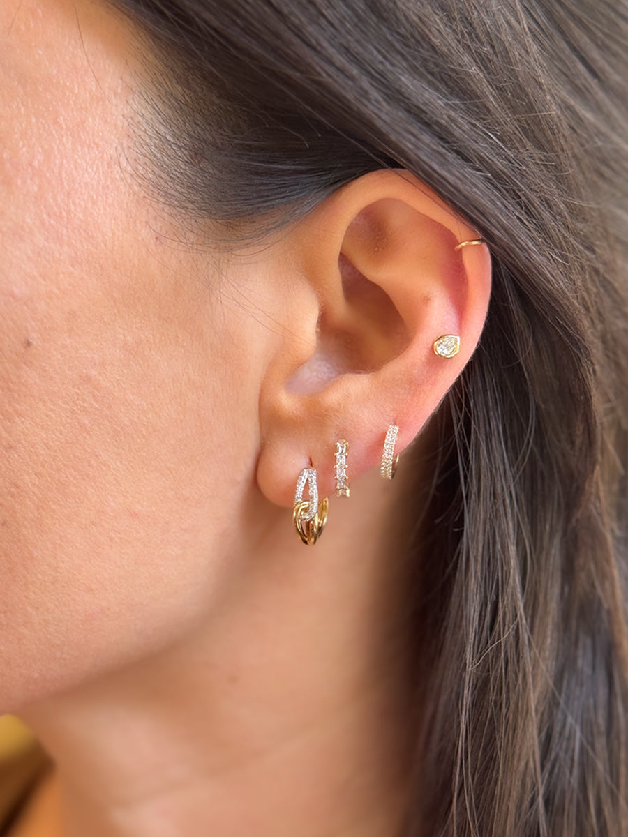 14K Elegant Shell Pear-Shaped Diamond Studs
