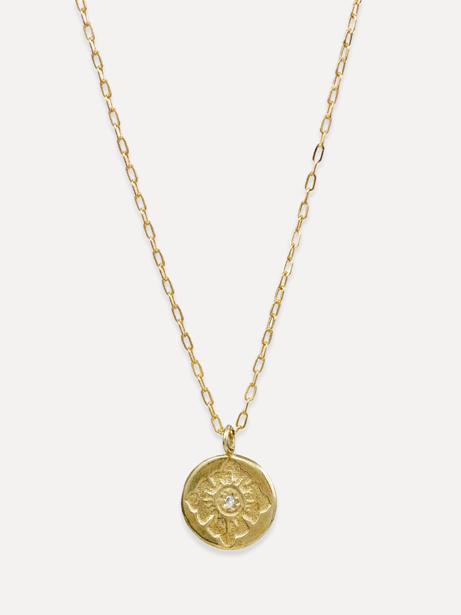 Lulu Flower Petite Necklace