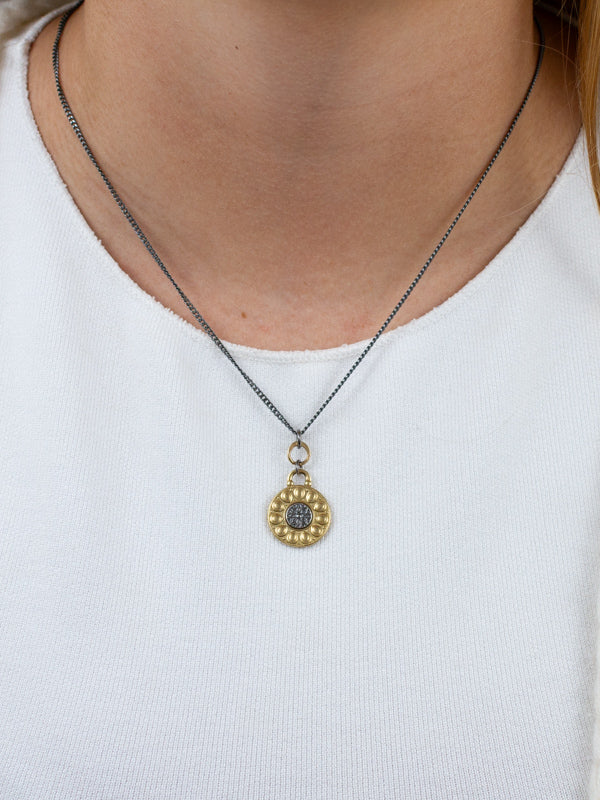 Meta Clarity Necklace