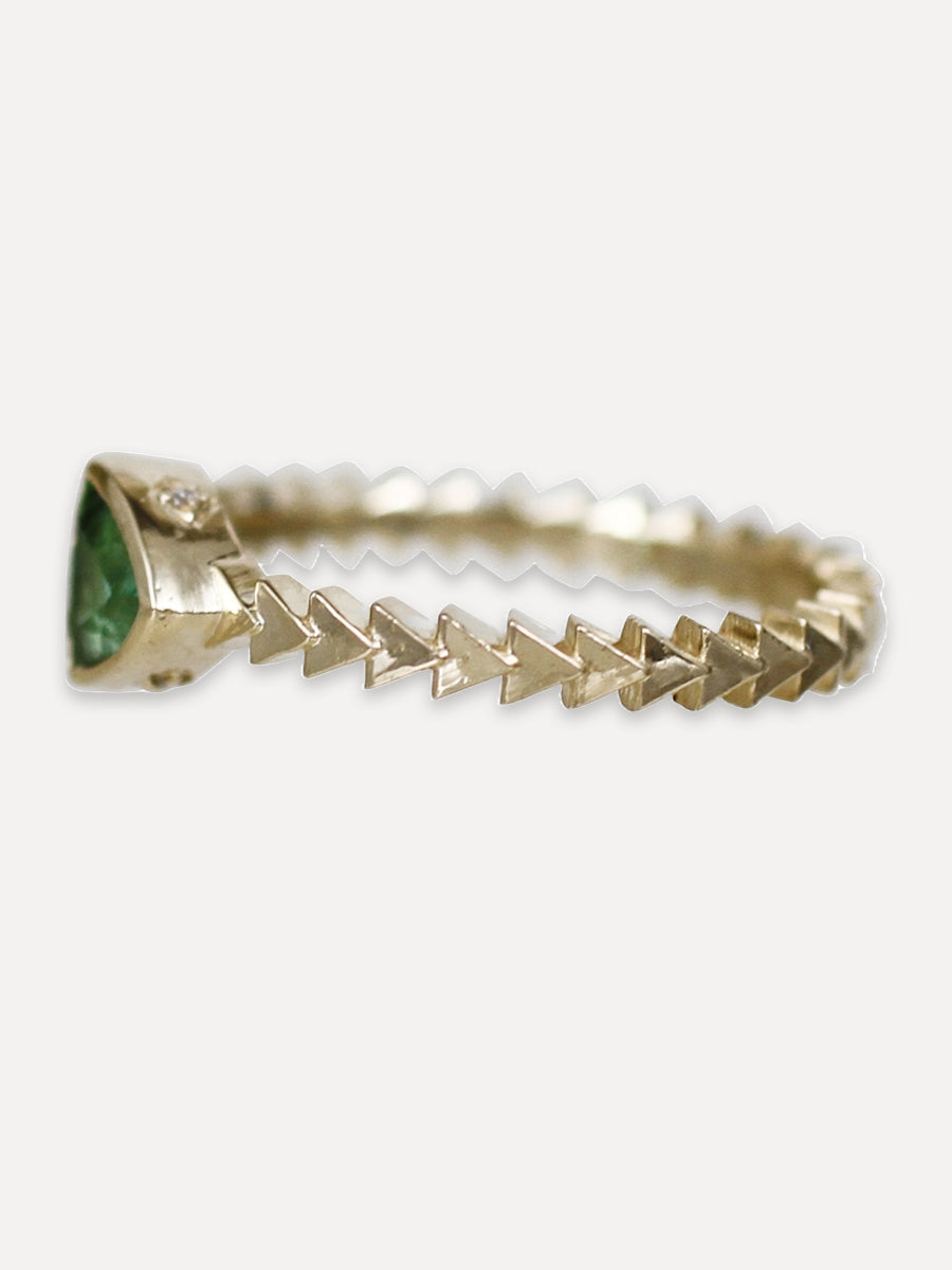 14K Trillium Arrow Stacking Band