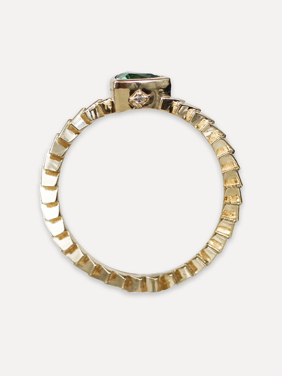 14K Trillium Stacking Band