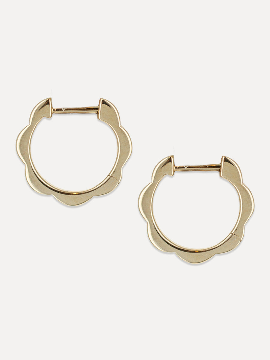 14K Mini Wavy Round Huggies