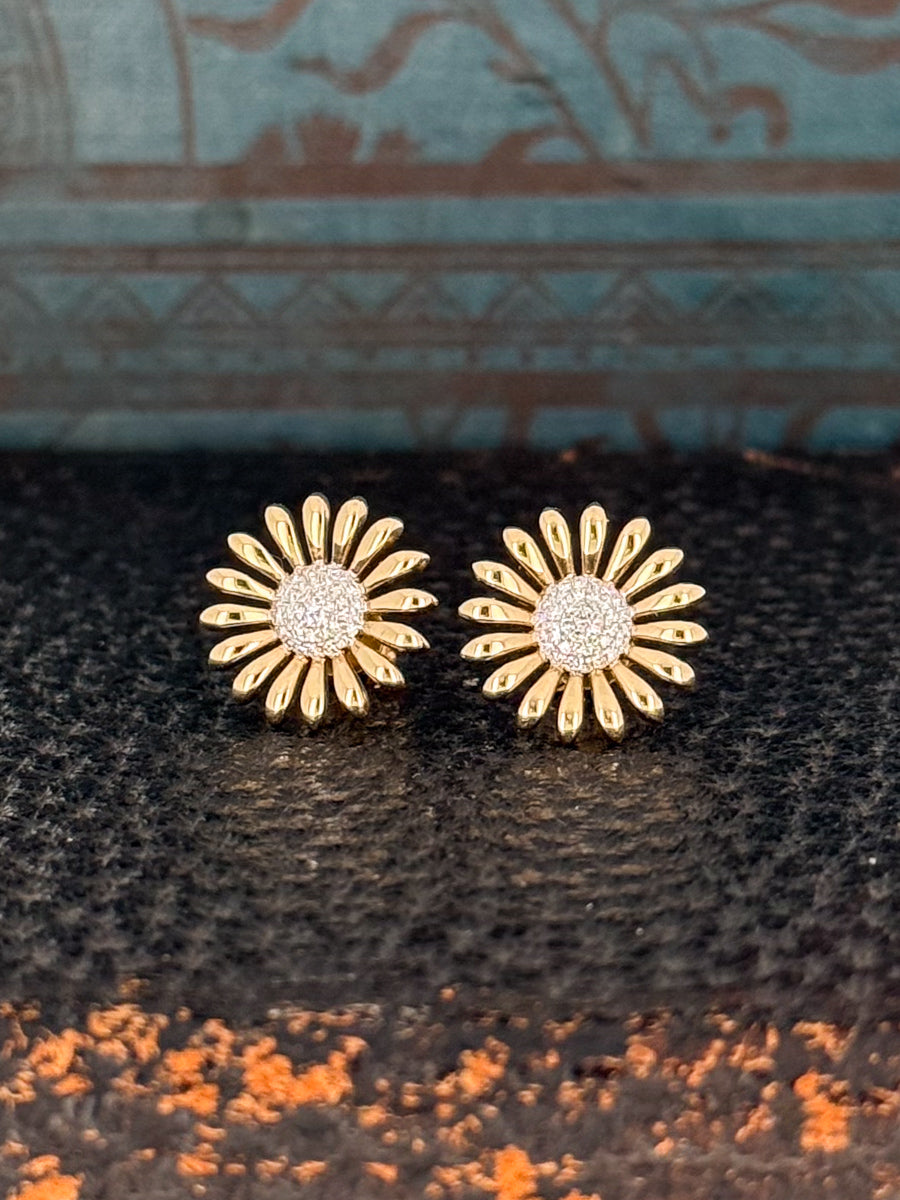 14K Pavé Diamond Daisy Studs