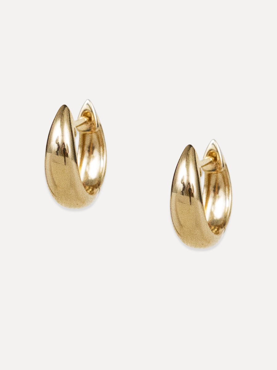 14K Gold Dome Claw Huggies