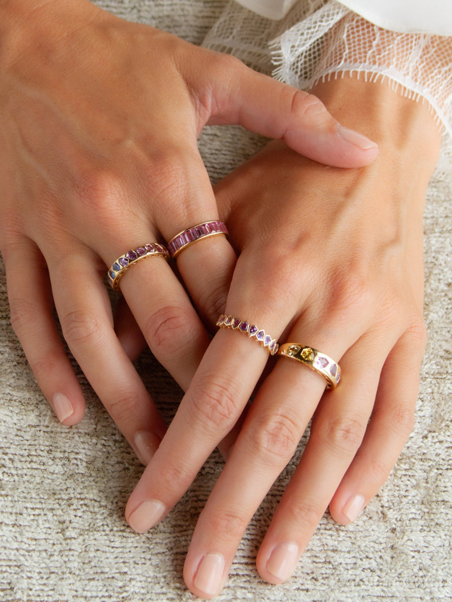 18K Floating Shield Hot Pink Sapphire Stacking Ring