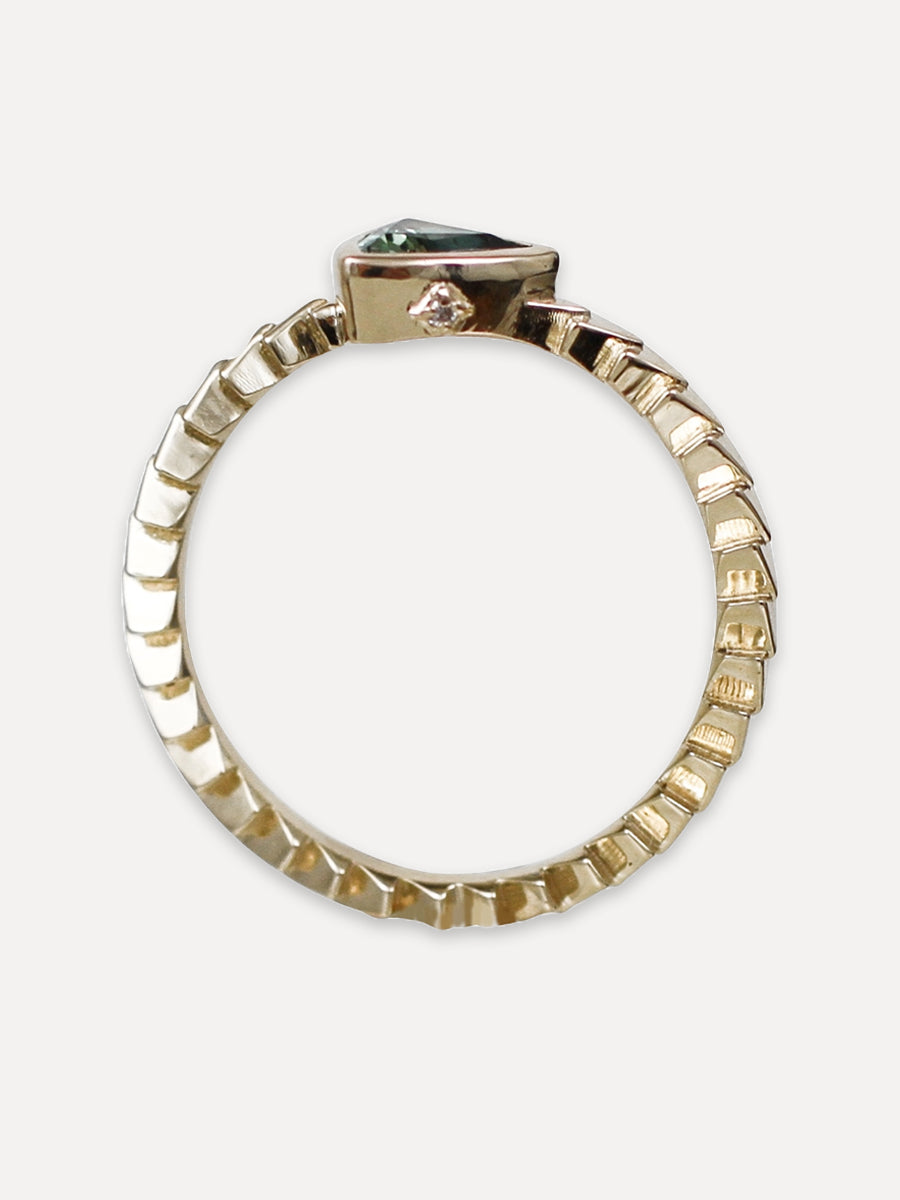14K Trillium Stacking Band