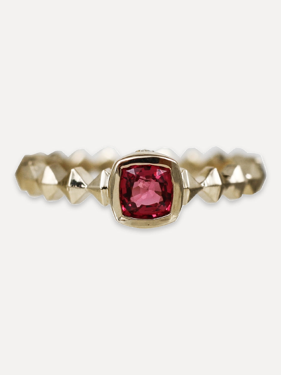 14K Cushion Stacking Band