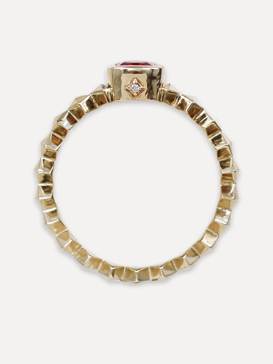 14K Cushion Stacking Band