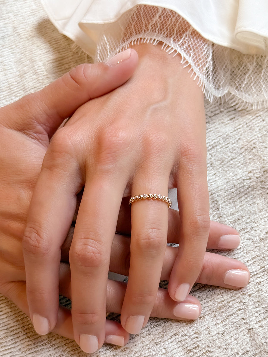 14K Alternating Bead & Diamond Band