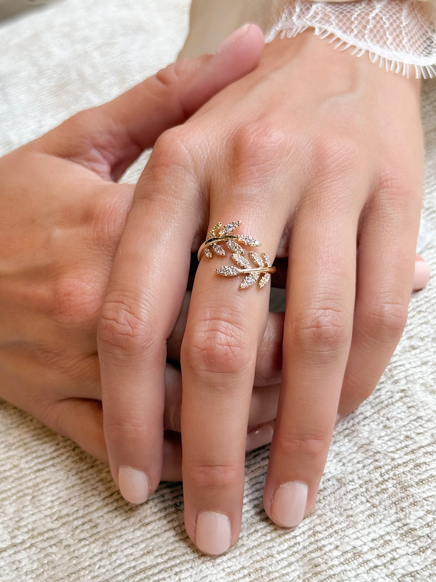 14k Diamond Laurel Leaf Ring
